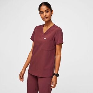 Figs Dark Cherry Catarina One-Pocket scrub top
